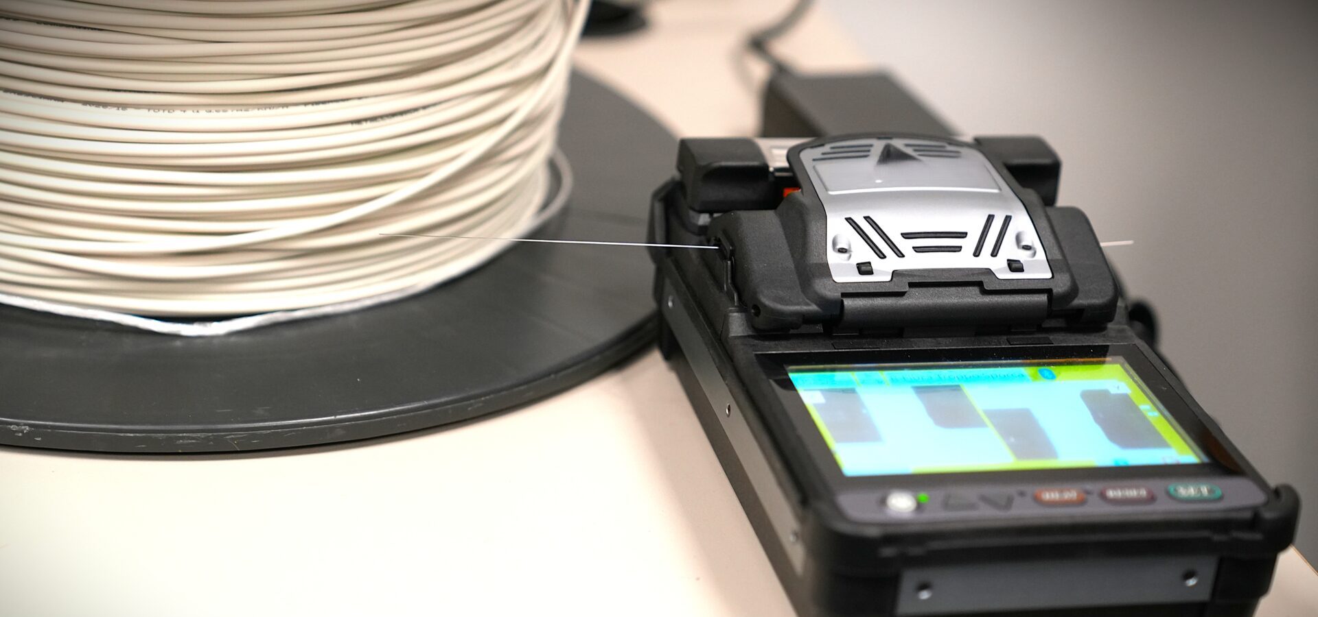 FiberCop e Plenitude: Connettività in Fibra fino a 10 Gigabit per i Clienti