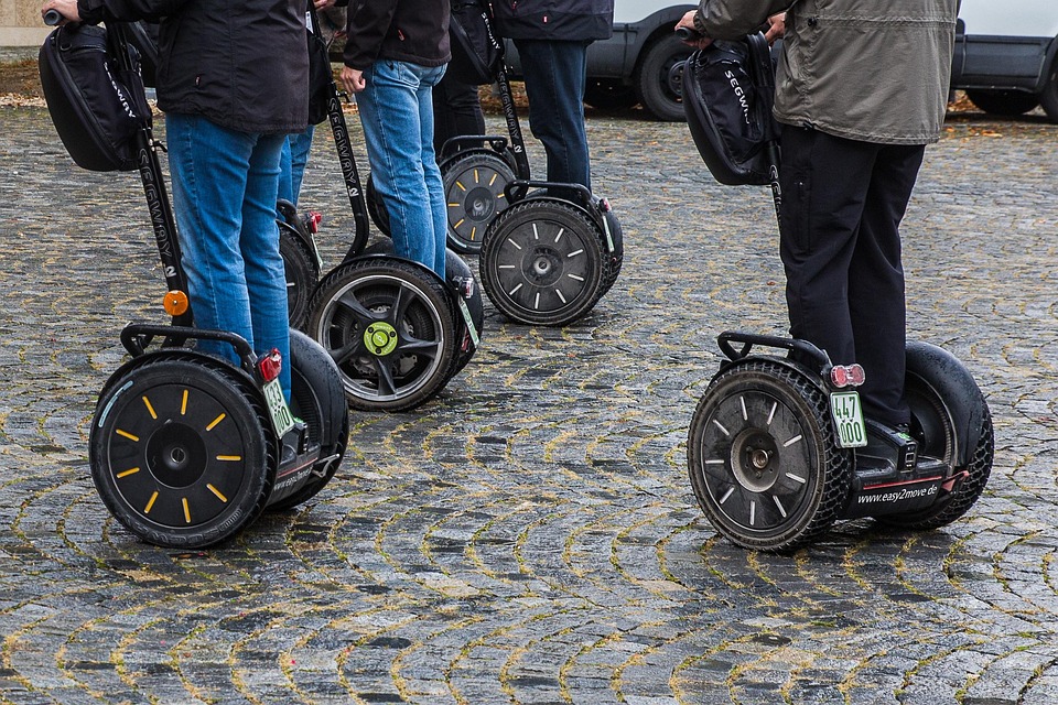 Segway ZT3 Pro o Navee NT5 Max: quale modello scegliere?