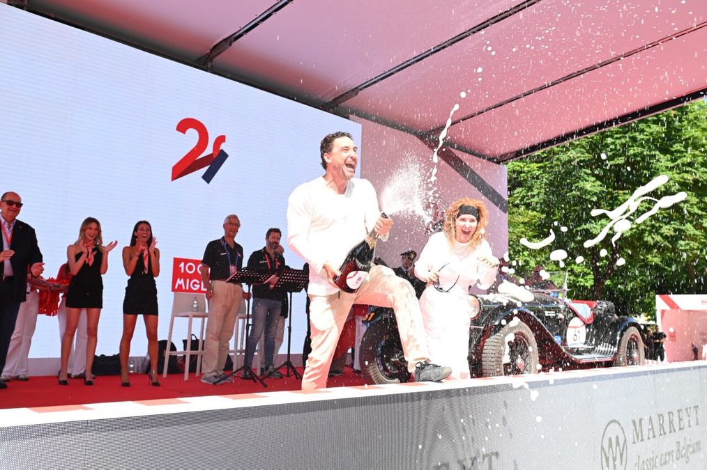 1000 Miglia: trionfo dei Tonconogy con l’Alfa Romeo 6C 1750 GS Spider Zagato