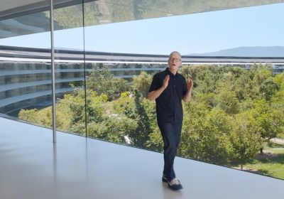 Perché Tim Cook ha deciso di lasciare Apple proprio in questo momento