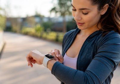 Apple Watch SE 3 Cellular da 44 mm a 289€: un affare imperdibile!