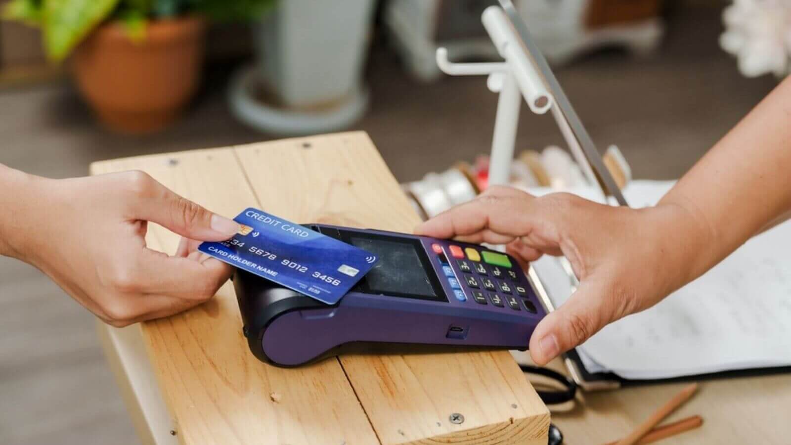Costo del POS: Canone o Commissioni? Scopri la Soluzione Più Vantaggiosa!