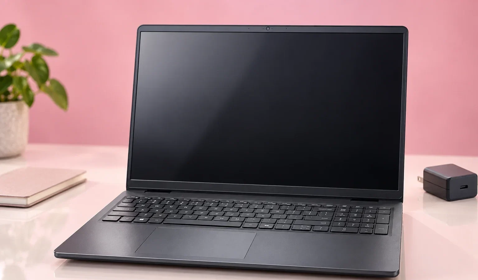 Dell 16 con Ryzen 7 e 1TB a meno di 750€: ideale per lavoro e studio!