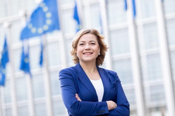 Virkkunen: “Il Digital Networks Act Fondamentale per Investimenti e un Mercato Unico Europeo”