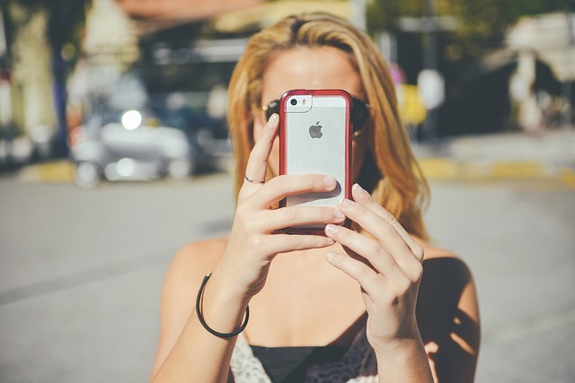 Creare PDF da foto su iPhone