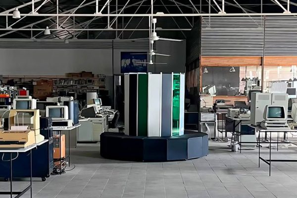 30 Mac mini ridanno vita al leggendario supercomputer Cray 1